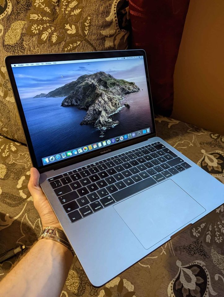 Macbook Pro 2017, i7, 16gb ram, 512gb stockage, 5h+ batterie, excellente condition